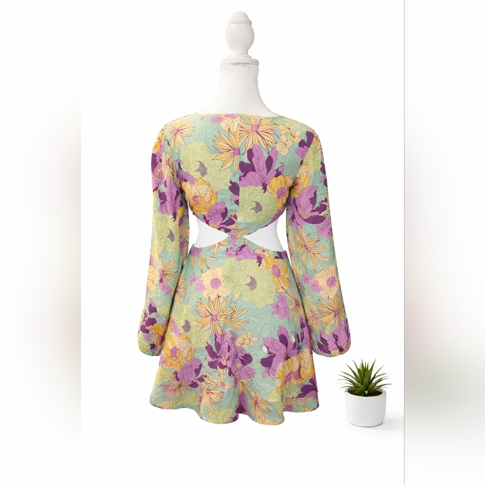 Floral Cutout V-Neck Mini Dress in Mint and Pastel - Picture 3 of 7